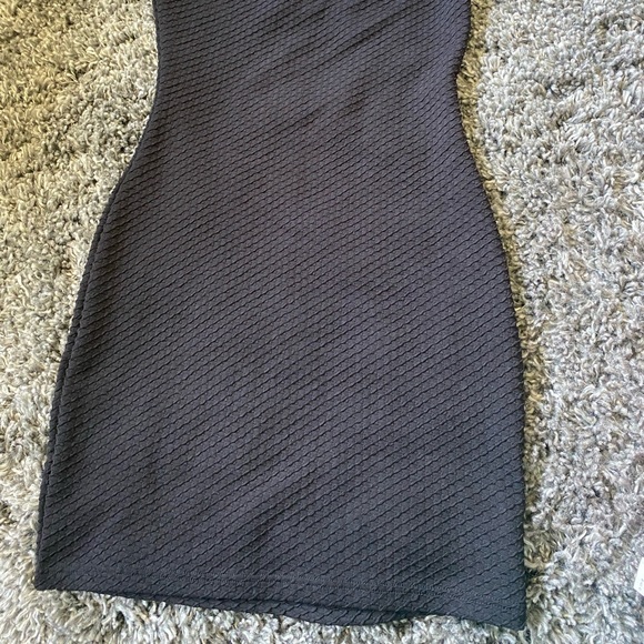 H&M Black Bodycon Mini Dress - Women’s Size 4 - Picture 4 of 8